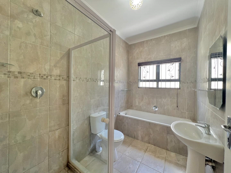 3 Bedroom Property for Sale in Pniel Western Cape